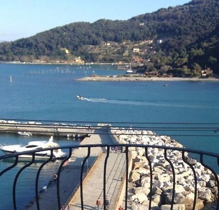 Eden Βίλα Πόρτο Βένερε Εξωτερικό φωτογραφία